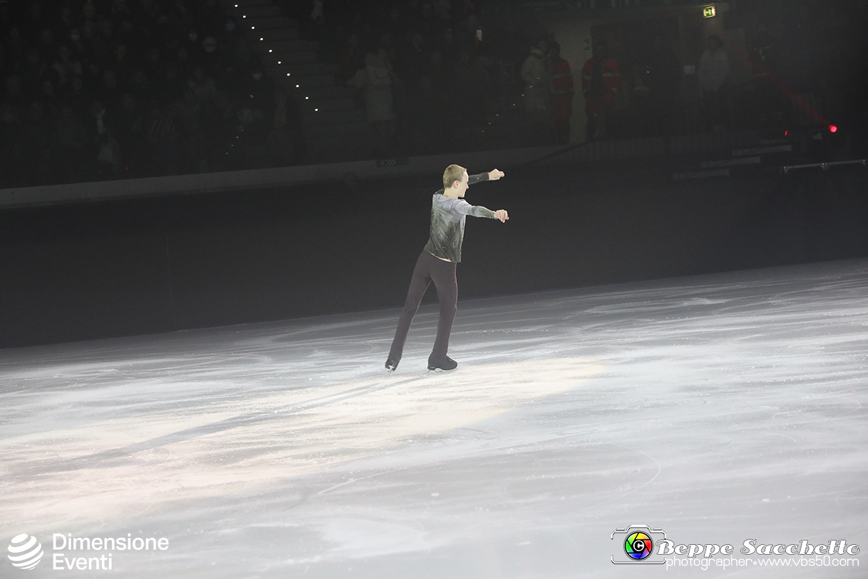 VBS_2153 - Monet on ice.jpg